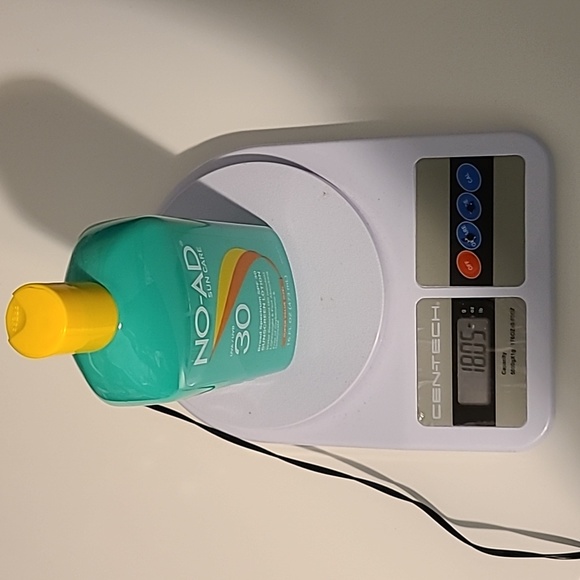 NO AD 30 SPF Sunscreen - Picture 2 of 4